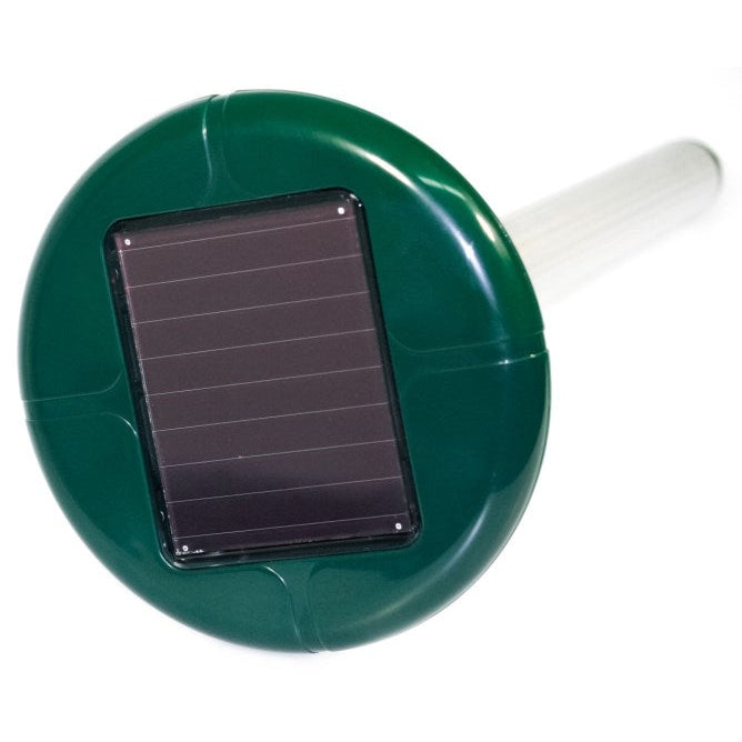 Dispozitiv pentru alungarea șoarecilor de câmp cu solar